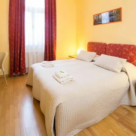 Ξενοδοχείο Lounge
