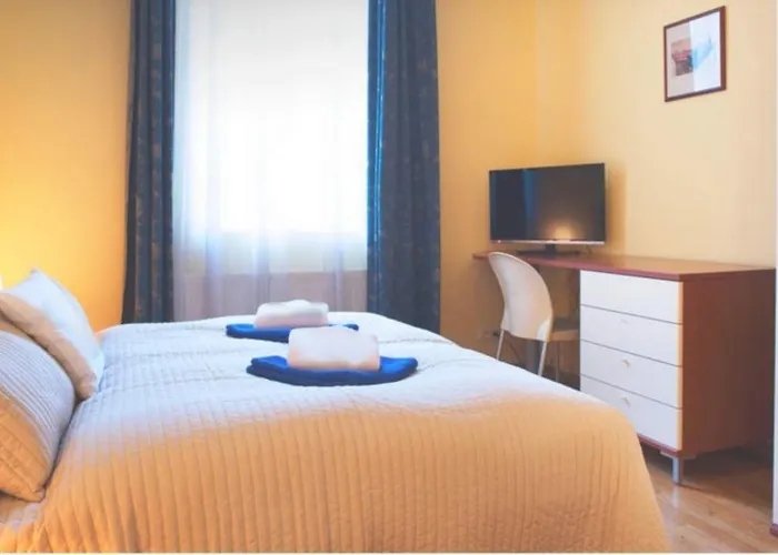 Lounge Hotel 3*