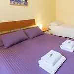 Lounge Szálloda 3*
