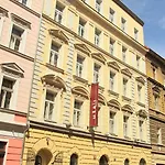 Lounge Szálloda