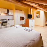 Szálloda Lounge 3*