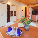 Szálloda Lounge 3*